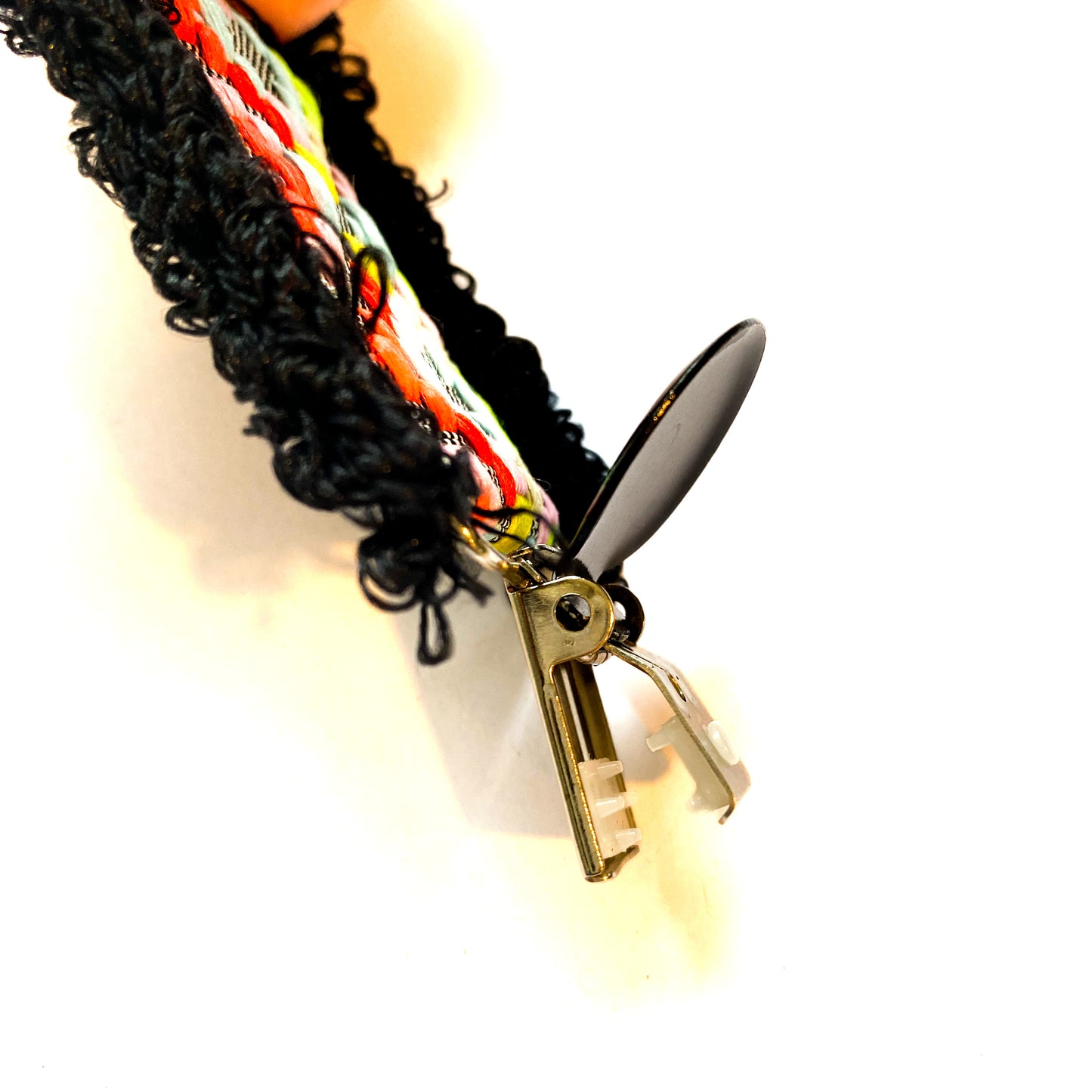 ComboClip. -Multicolour black print & black round clip